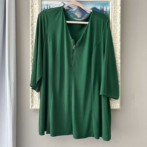 Susan Graver Tunic Top Plus Sz 2X Wears Like 3X  Liquid Knit Green 3/4 Sleeve